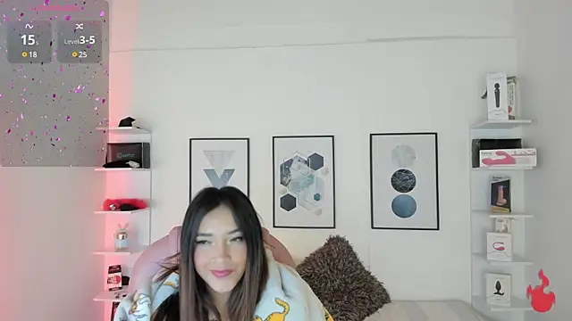 Snapshot of cristal__hot_1 chatting on 03-16-25, 10:22 cristal hot 1 online show from 03-16-25, 10:22
