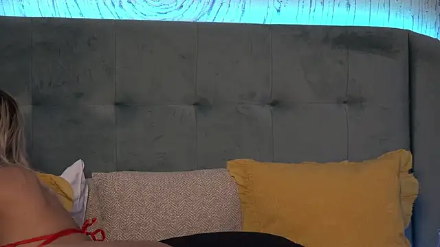 IvyRubens online show from 12-19-24, 12:56