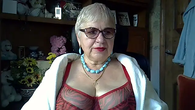 SweetCherry27 online show from 10-31-25, 05:41
