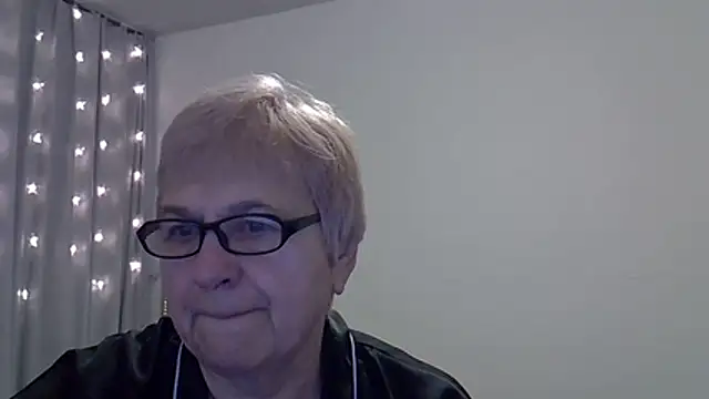 SweetCherry27 online show from 01-19-26, 04:49