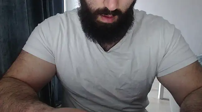 hugemachohandsome online show from 03-07-25, 06:24