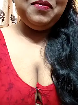 Sophiaboudi online show from 01-18-25, 05:37