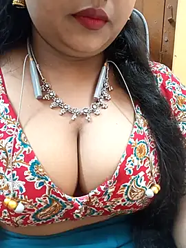 Sophiaboudi online show from 09-23-25, 04:32