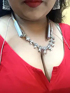 Sophiaboudi online show from 09-25-25, 06:00