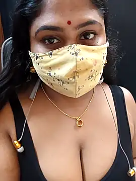 Sophiaboudi online show from 10-08-25, 05:43