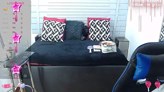 evelin zaens online show from 01-22-25, 02:37