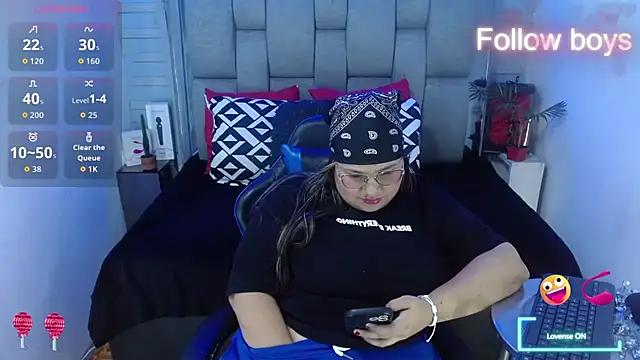 Snapshot of evelin_zaens chatting on 11-05-25, 04:34 evelin zaens online show from 11-05-25, 04:34