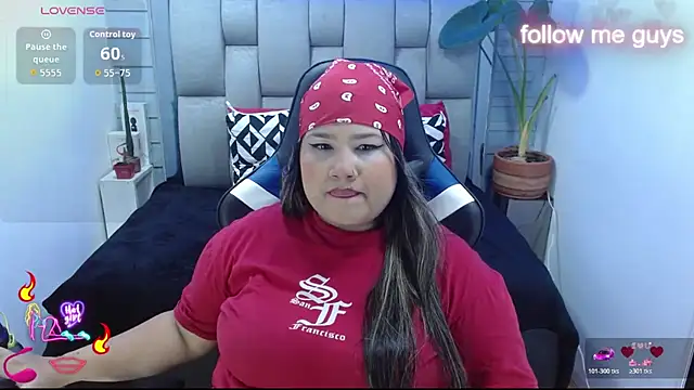 evelin zaens online show from 06-21-26, 08:11