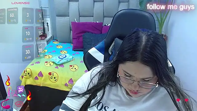 evelin zaens online show from 07-10-26, 04:39