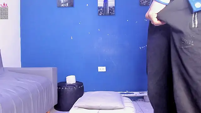 BeMyLover3 online show from 12-19-25, 11:45