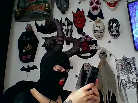 FeticheMacabre online show from 02-10-26, 07:40