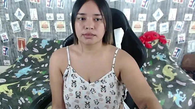 SaraCrow online show from 02-05-25, 05:20