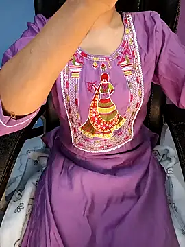 Aditi 1 online show from 10-30-25, 02:02