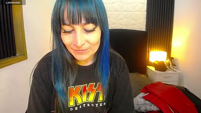 alicia moom online show from 12-19-24, 02:23