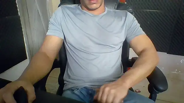 MachoScorpionCaralho online show from 07-02-26, 12:44
