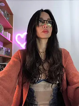 Naughty-Jessie online show from 02-12-26, 09:54