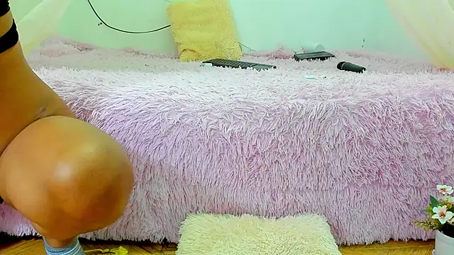 Snapshot of iisabella_gonzalez chatting on 01-06-25, 07:52 iisabella gonzalez online show from 01-06-25, 07:52