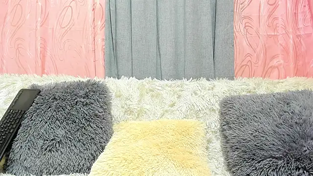 Snapshot of iisabella_gonzalez chatting on 02-14-25, 04:15 iisabella gonzalez online show from 02-14-25, 04:15