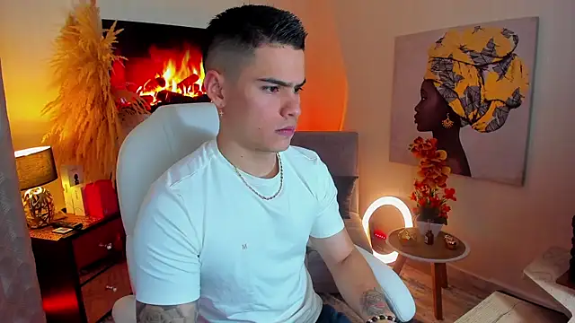 Matias Murrier online show from 03-15-25, 02:01