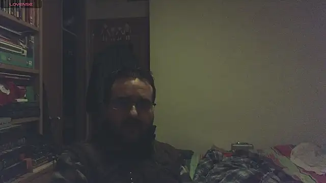 Snapshot of curiosillo83 chatting on 01-23-25, 02:02 curiosillo83 online show from 01-23-25, 02:02