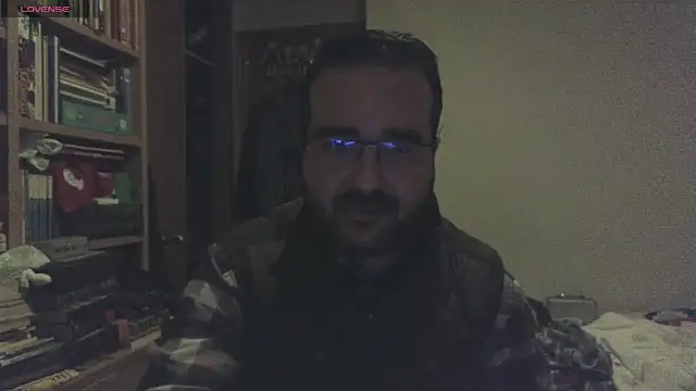 Snapshot of curiosillo83 chatting on 01-26-25, 03:36 curiosillo83 online show from 01-26-25, 03:36