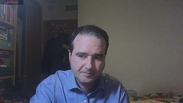 Snapshot of curiosillo83 chatting on 01-30-25, 06:54 curiosillo83 online show from 01-30-25, 06:54