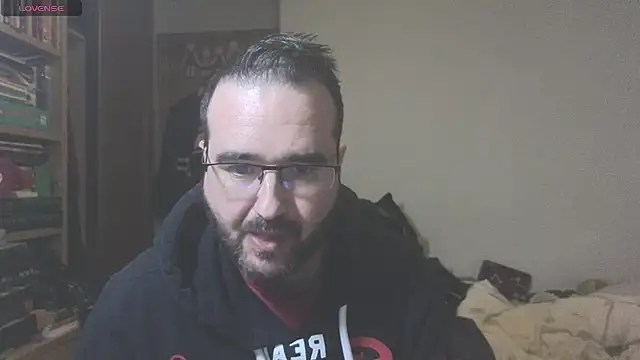 Snapshot of curiosillo83 chatting on 02-18-25, 04:16 curiosillo83 online show from 02-18-25, 04:16