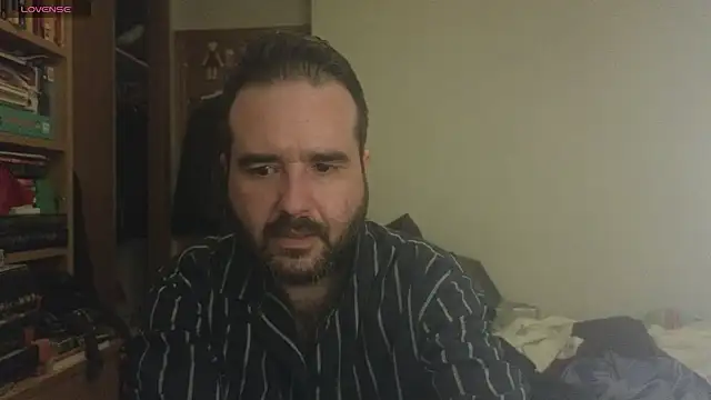 Snapshot of curiosillo83 chatting on 03-01-25, 09:04 curiosillo83 online show from 03-01-25, 09:04