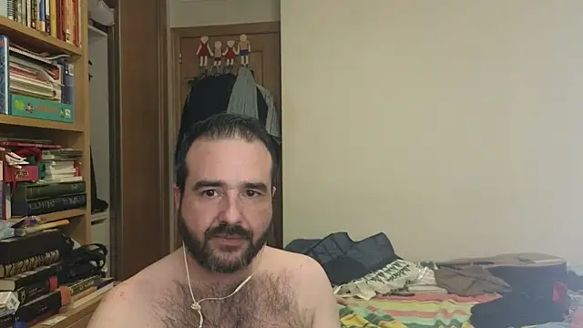 Snapshot of curiosillo83 chatting on 11-01-25, 04:03 curiosillo83 online show from 11-01-25, 04:03