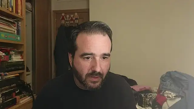 curiosillo83 online show from 11-28-25, 02:53