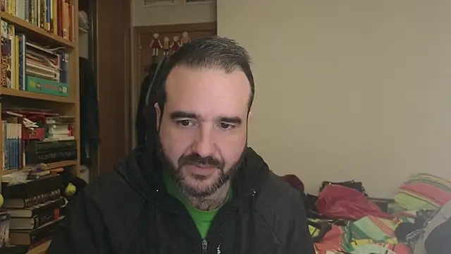 curiosillo83 online show from 01-06-26, 04:32