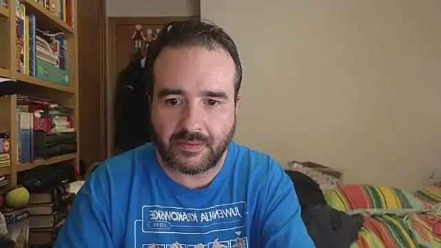 curiosillo83 online show from 06-06-26, 11:09