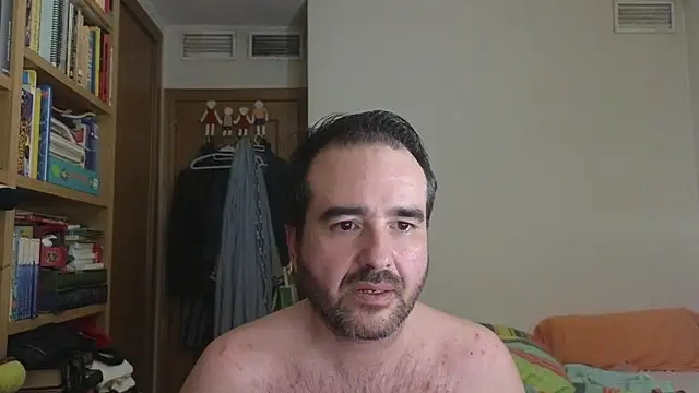 curiosillo83 online show from 06-25-26, 12:54