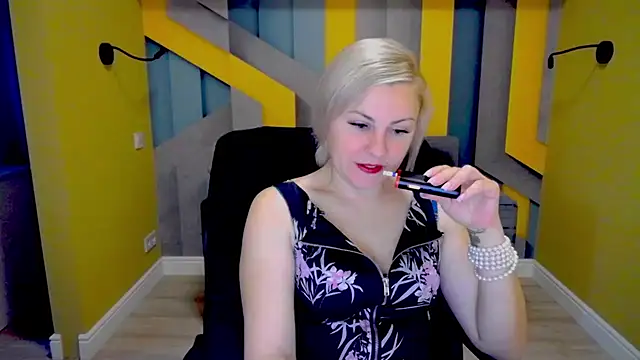 Candy Long online show from 12-03-24, 06:26