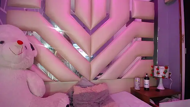 dalia corrs0 online show from 12-12-24, 08:57