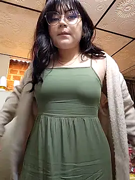 Sakura 0505 online show from 12-05-24, 05:17