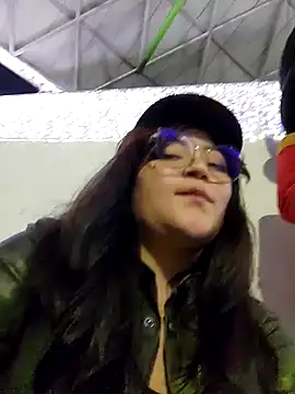 Sakura 0505 online show from 12-14-24, 11:23