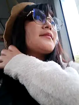 Sakura 0505 online show from 12-24-24, 10:28