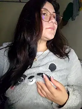 Sakura 0505 online show from 02-18-25, 03:53