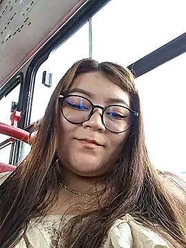 Sakura 0505 online show from 10-19-25, 08:31