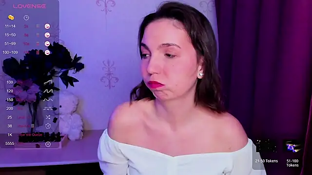 KindHazelHere  online show from 02-20-26, 06:37