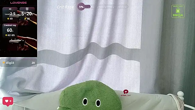 Snapshot of Eden-top chatting on 11-19-25, 03:28 Eden-top online show from 11-19-25, 03:28