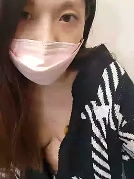 Lu Nana online show from 12-22-24, 06:39