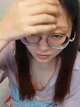 Lu Nana online show from 03-10-25, 01:54