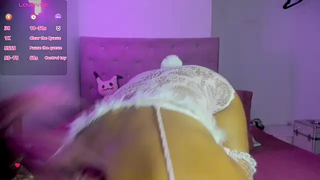 Ania-Ross online show from 09-24-25, 01:20