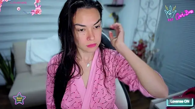 Snapshot of Lunlunera chatting on 02-18-26, 07:26 Lunlunera online show from 02-18-26, 07:26