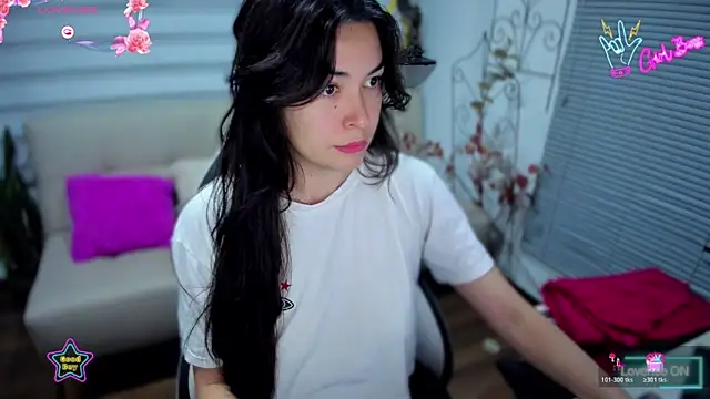 Snapshot of Lunlunera chatting on 03-15-26, 03:23 Lunlunera online show from 03-15-26, 03:23