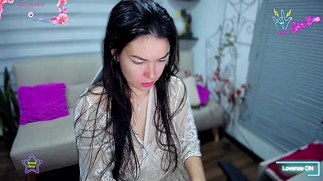 Snapshot of Lunlunera chatting on 03-21-26, 03:11 Lunlunera online show from 03-21-26, 03:11