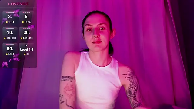 NiaEllis online show from 01-17-25, 12:31