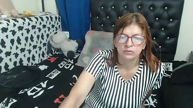 Snapshot of jellyfishhot chatting on 11-04-25, 06:07 jellyfishhot online show from 11-04-25, 06:07